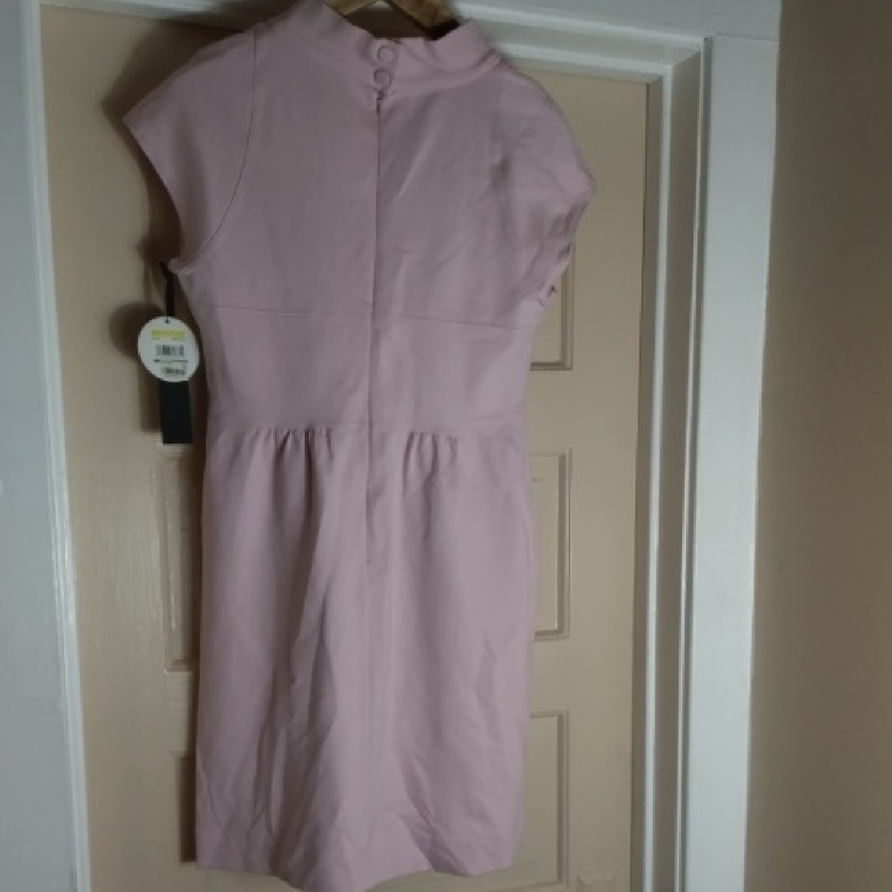 Elegant Pink Dress - Picture 5 of 9